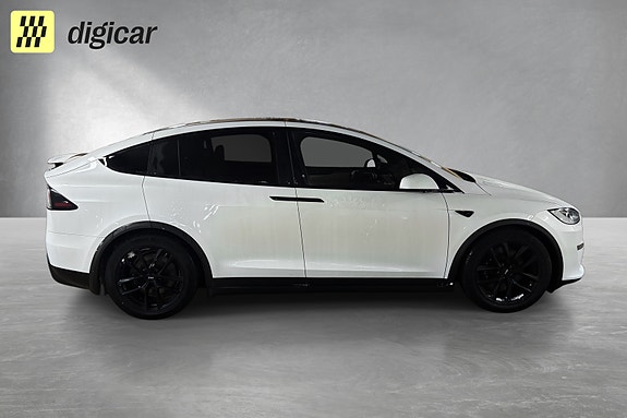 Tesla Model X 6 of 25