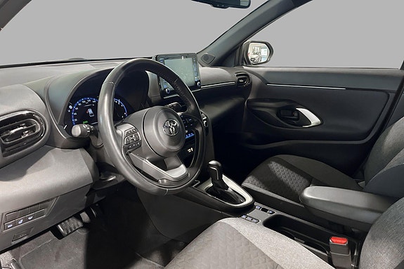 Toyota Yaris Cross 10 of 27