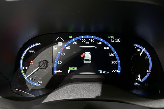 Toyota Yaris Cross 12 of 27