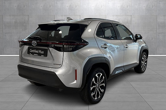 Toyota Yaris Cross 5 of 27