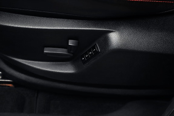 Ford S-MAX 9 of 24