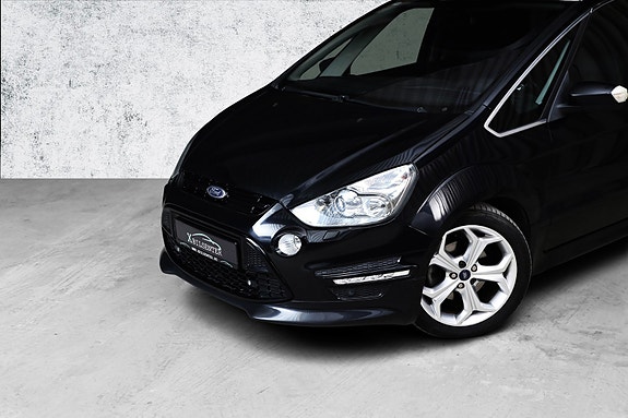 Ford S-MAX 3 of 24