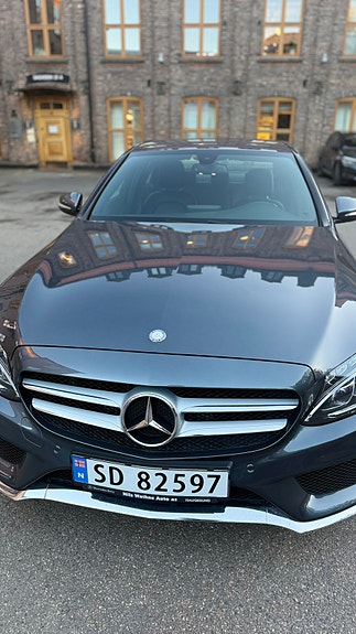 Mercedes-Benz C180 4 of 28