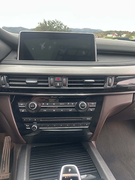 BMW X5 25 of 30