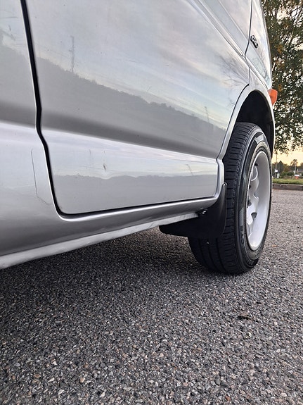 Toyota HiAce 14 of 30