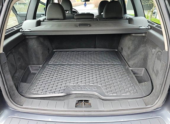Volvo V50 12 of 16