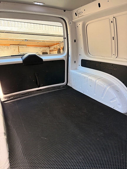 Volkswagen Caddy Maxi 7 of 12