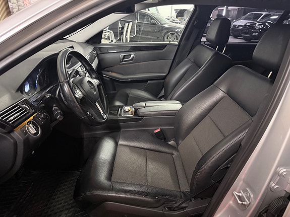 Mercedes-Benz E200 d 14 of 30