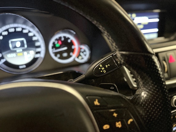 Mercedes-Benz E200 d 24 of 30