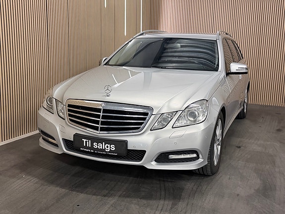 Mercedes-Benz E200 d 3 of 30