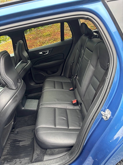 Volvo V60 21 of 30