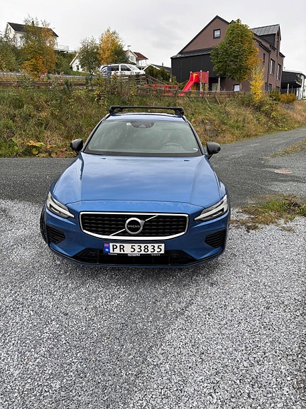 Volvo V60 4 of 30