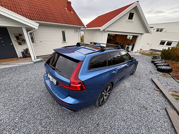 Volvo V60 7 of 30