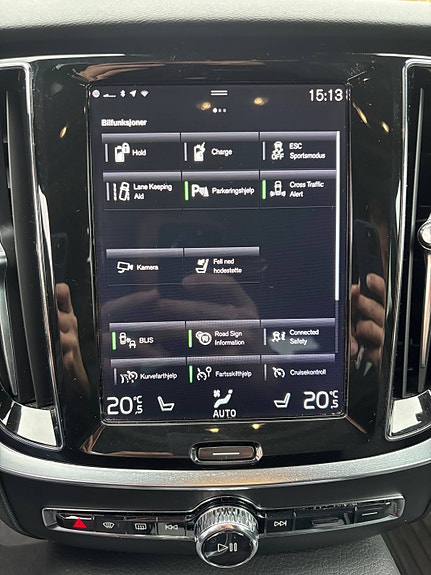 Volvo V60 26 of 30