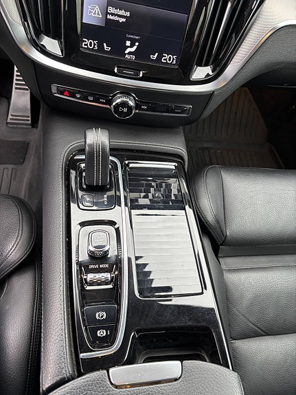 Volvo V60 25 of 30