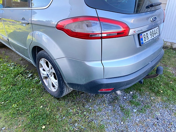 Ford S-MAX 5 of 13