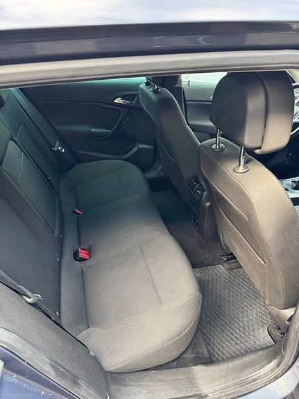 Opel Insignia 11 of 16