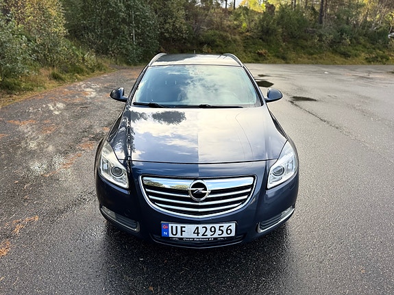 Opel Insignia 2 of 16
