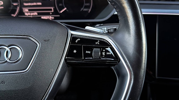 Audi e-tron Sportback 9 of 22