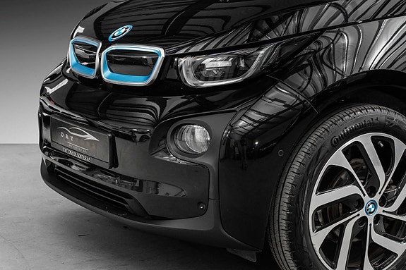 BMW i3 3 of 27