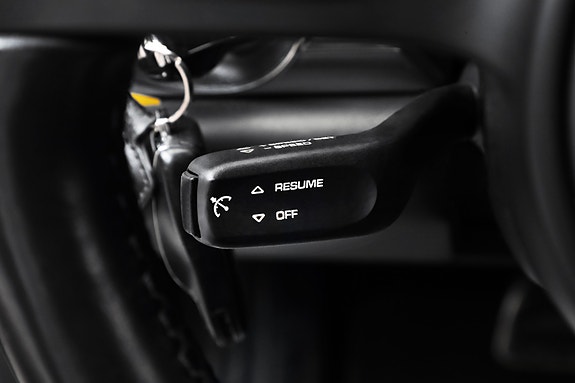 Porsche Panamera 4S 15 of 25