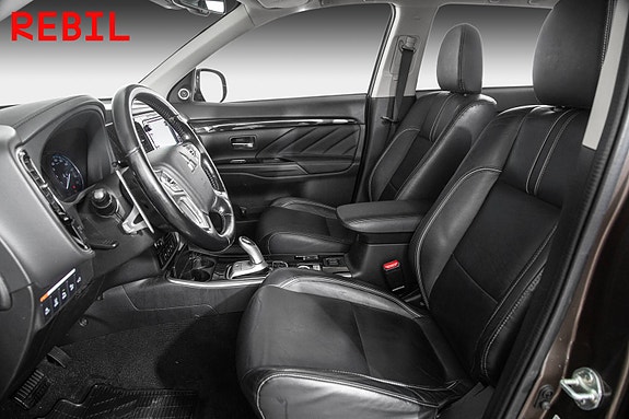 Mitsubishi Outlander 8 of 26