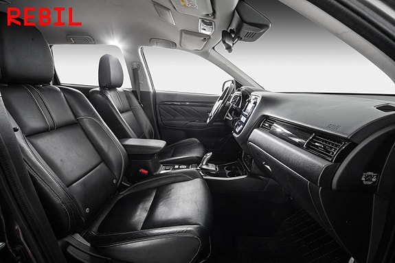 Mitsubishi Outlander 21 of 26