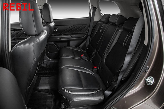 Mitsubishi Outlander 10 of 26