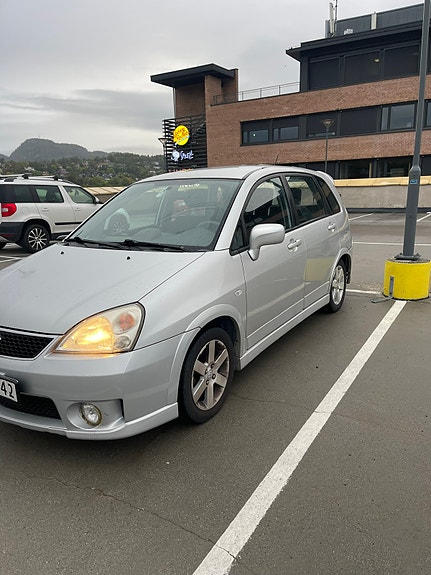 Suzuki Liana 2 of 8