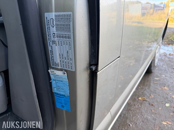 Volkswagen Transporter 13 of 30