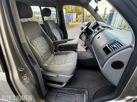 Volkswagen Transporter 20 of 30