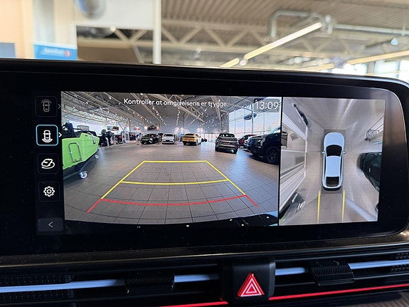 Hyundai Ioniq 6 12 of 12