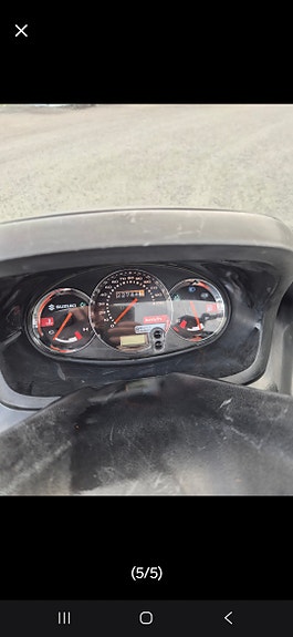 Suzuki UH 125 Burgman 4 of 4