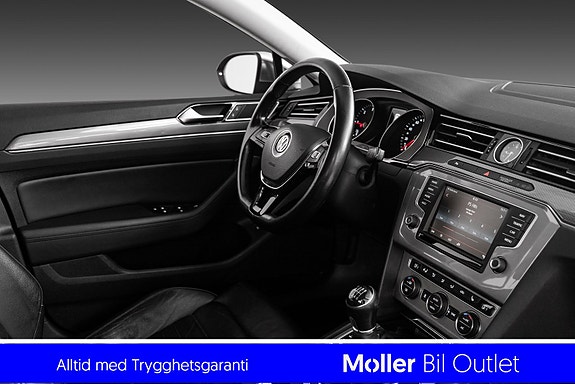 Volkswagen Passat Alltrack 18 of 19