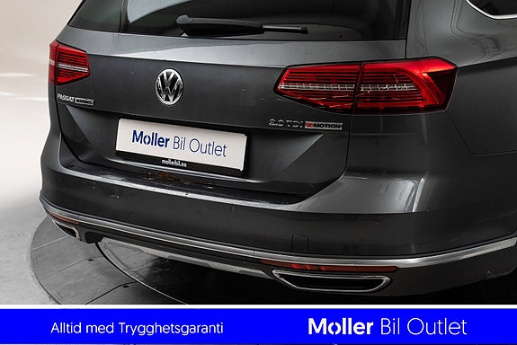 Volkswagen Passat Alltrack 5 of 19