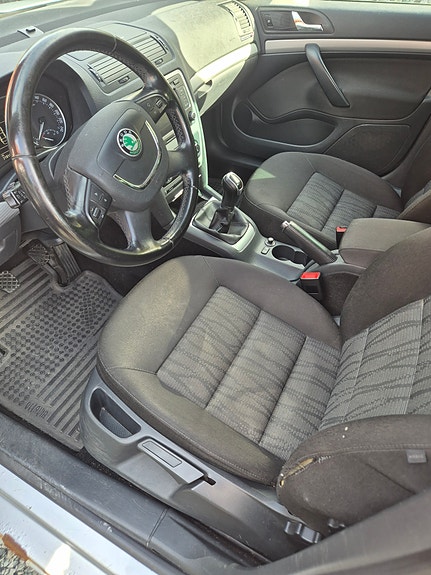 Skoda Octavia 8 of 18