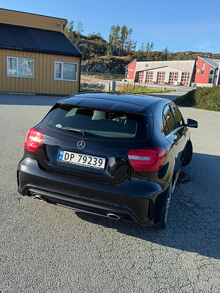 Mercedes-Benz A180 d 5 of 15