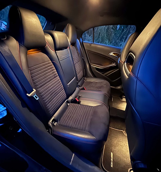 Mercedes-Benz A180 d 14 of 15