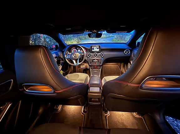 Mercedes-Benz A180 d 12 of 15