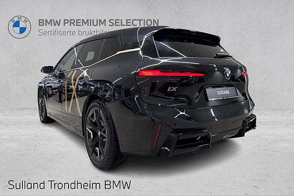 BMW iX 3 of 27