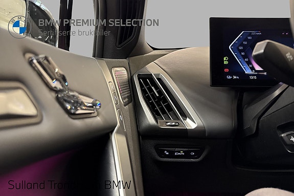 BMW iX 24 of 27
