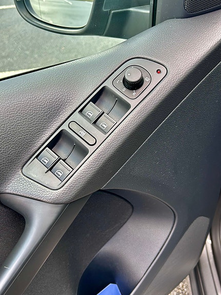 Volkswagen Tiguan 11 of 17