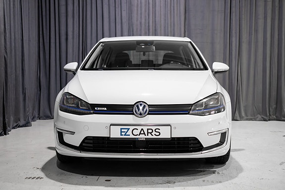Volkswagen e-Golf VII 6 of 30