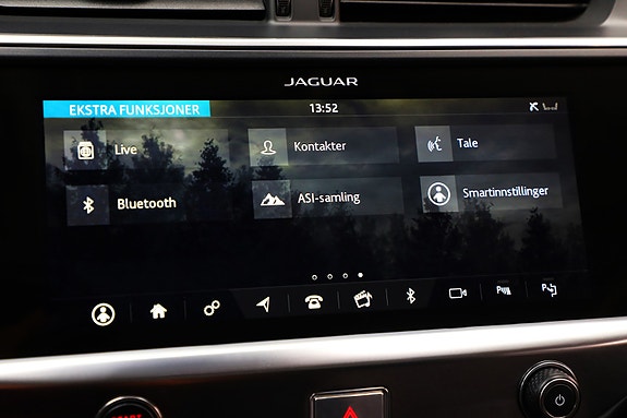 Jaguar I-PACE 23 of 24