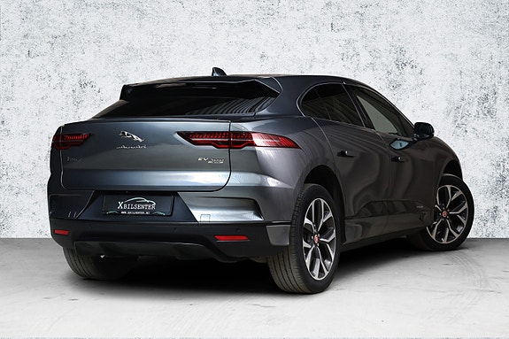 Jaguar I-PACE 2 of 24