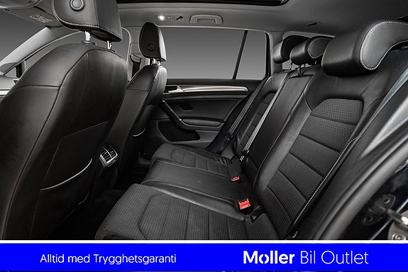 Volkswagen Golf Alltrack 16 of 20