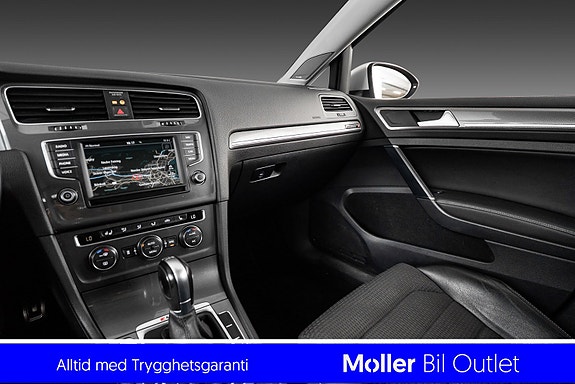 Volkswagen Golf Alltrack 11 of 20