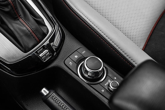 Mazda CX-3 13 of 22