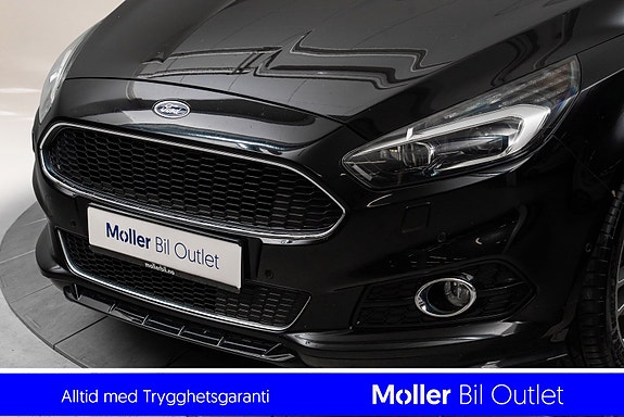Ford S-MAX 2 of 19