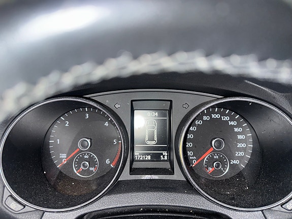 Volkswagen Golf VI 8 of 21
